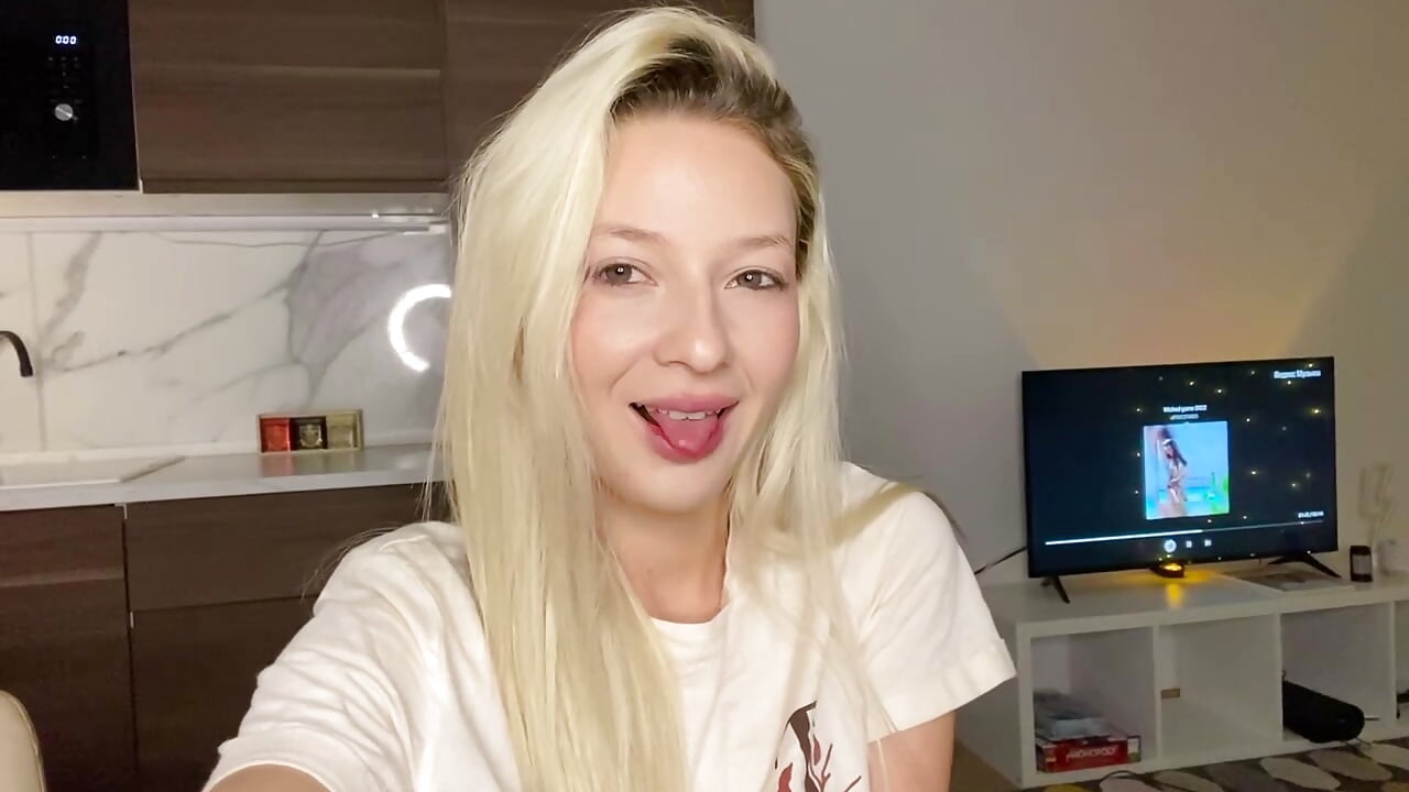 profile-intro-video-1698531636 - Vídeo de Angel_Mood1