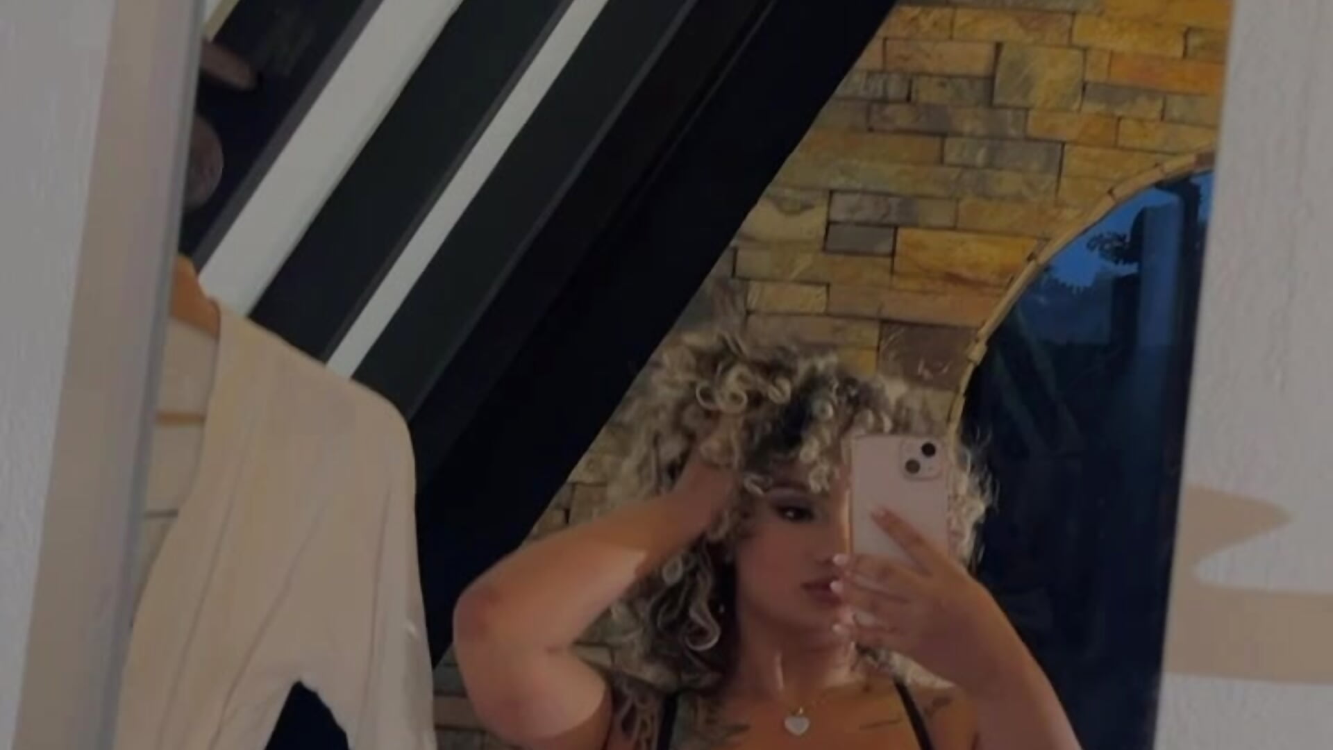 Black😋😧 - Video von Arianabromw Cam-Model