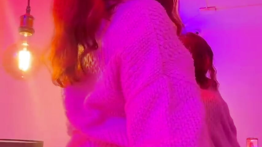 Sweet… but dangerous - Fluffy_Bubble21主播的视频