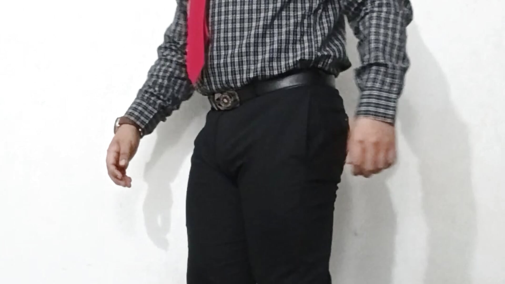 black suit N - KalethBigDick 캠 모델의 동영상