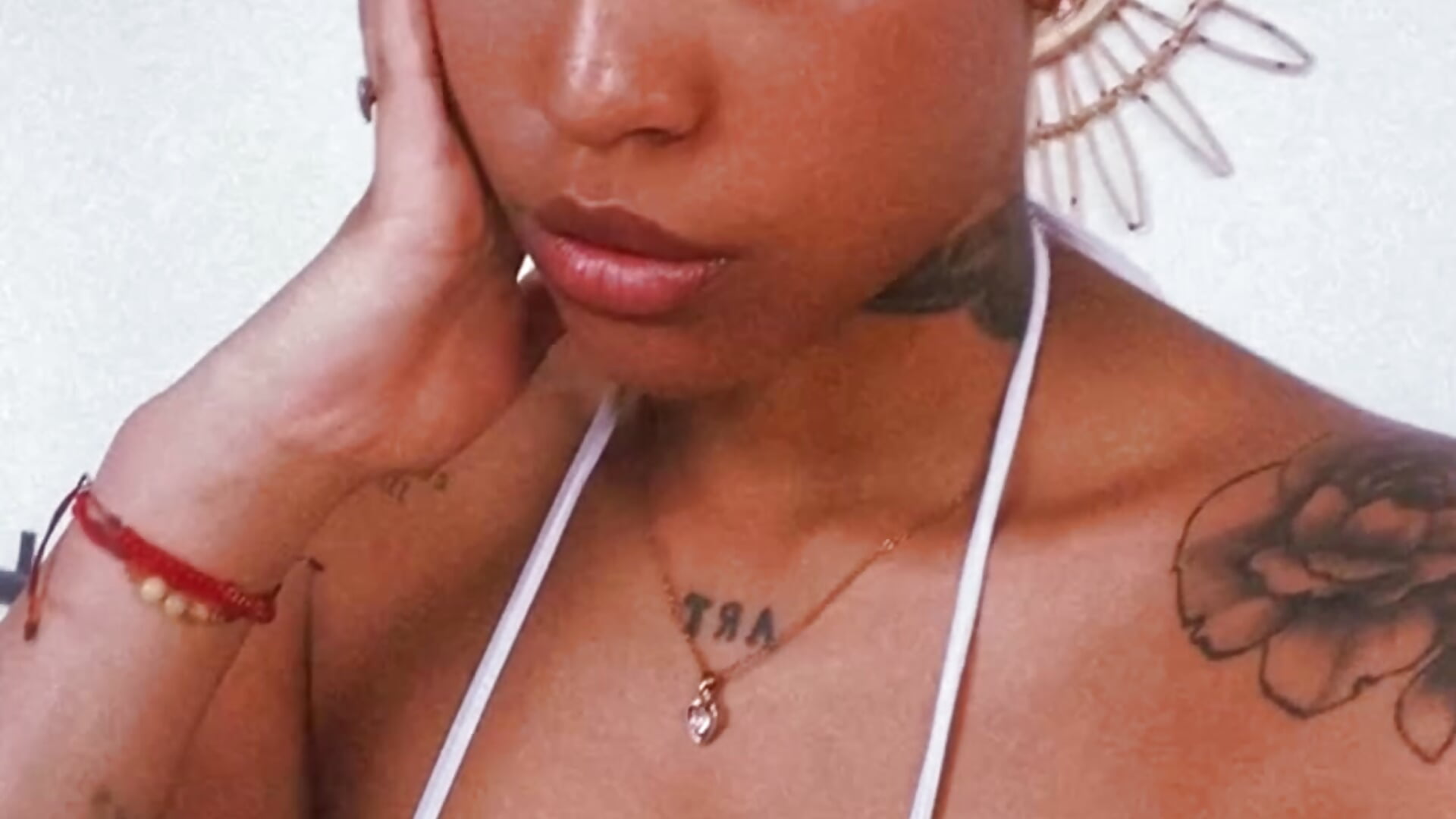 Bikini day - βίντεο μοντέλου haiiley_more