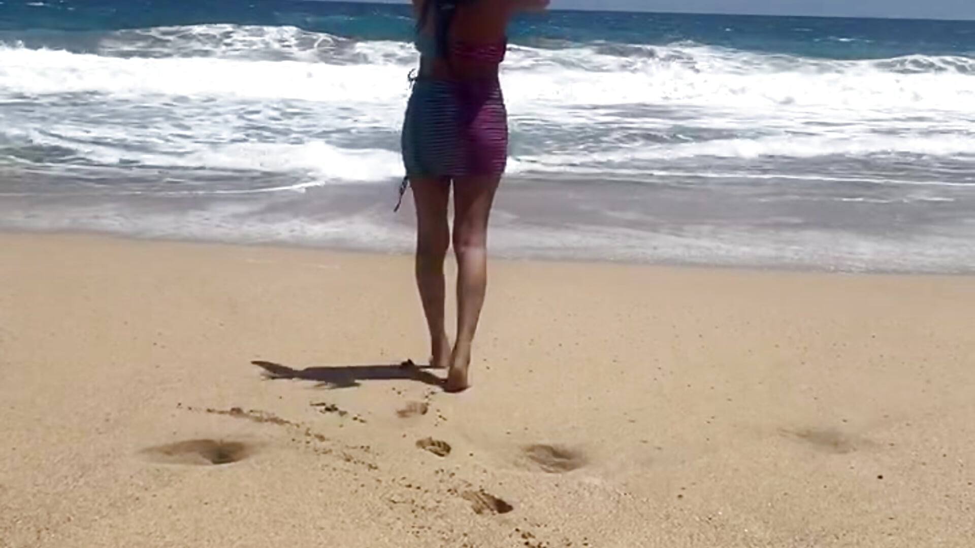 trim,DA52B1DE-34AD-48C4-8DF5-6004824F186A - video by tinytiff cam model