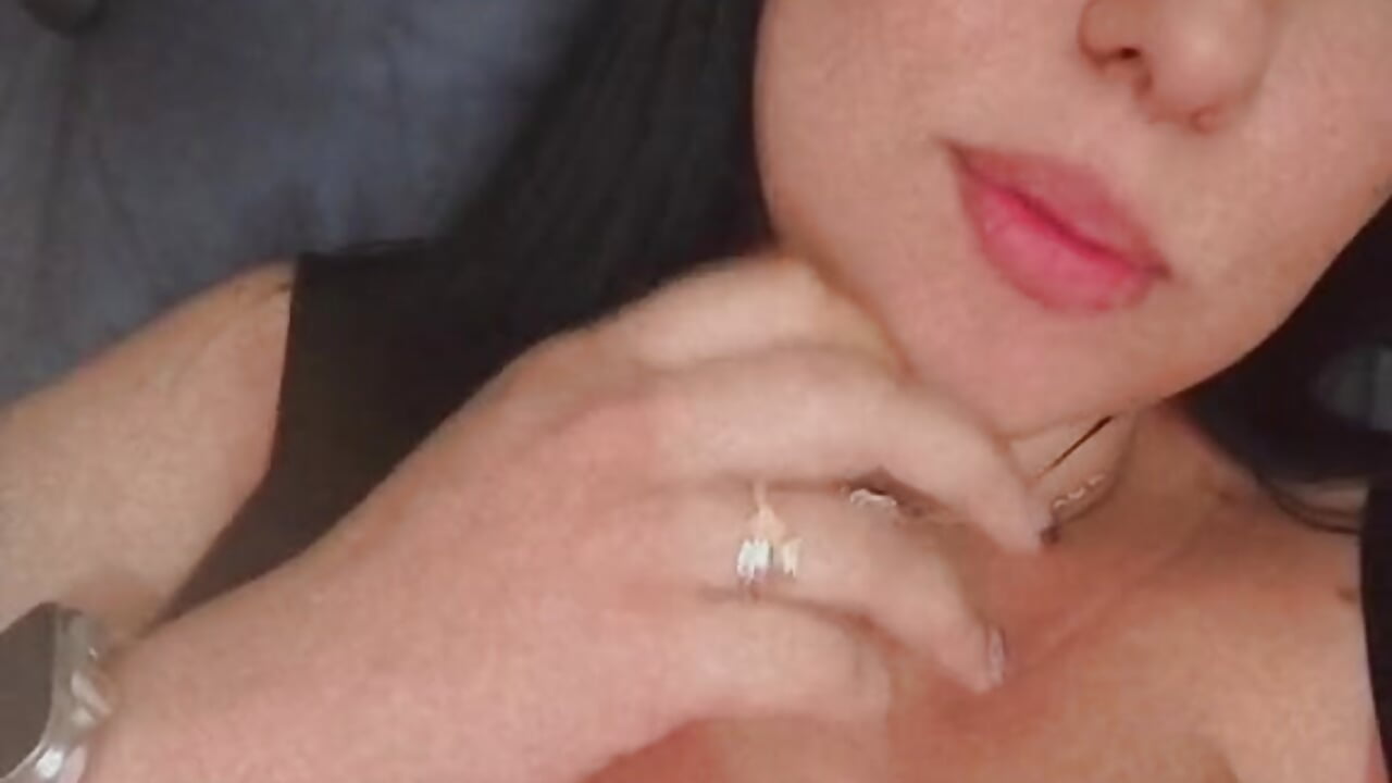 💋 - video by MileyHudson cam model