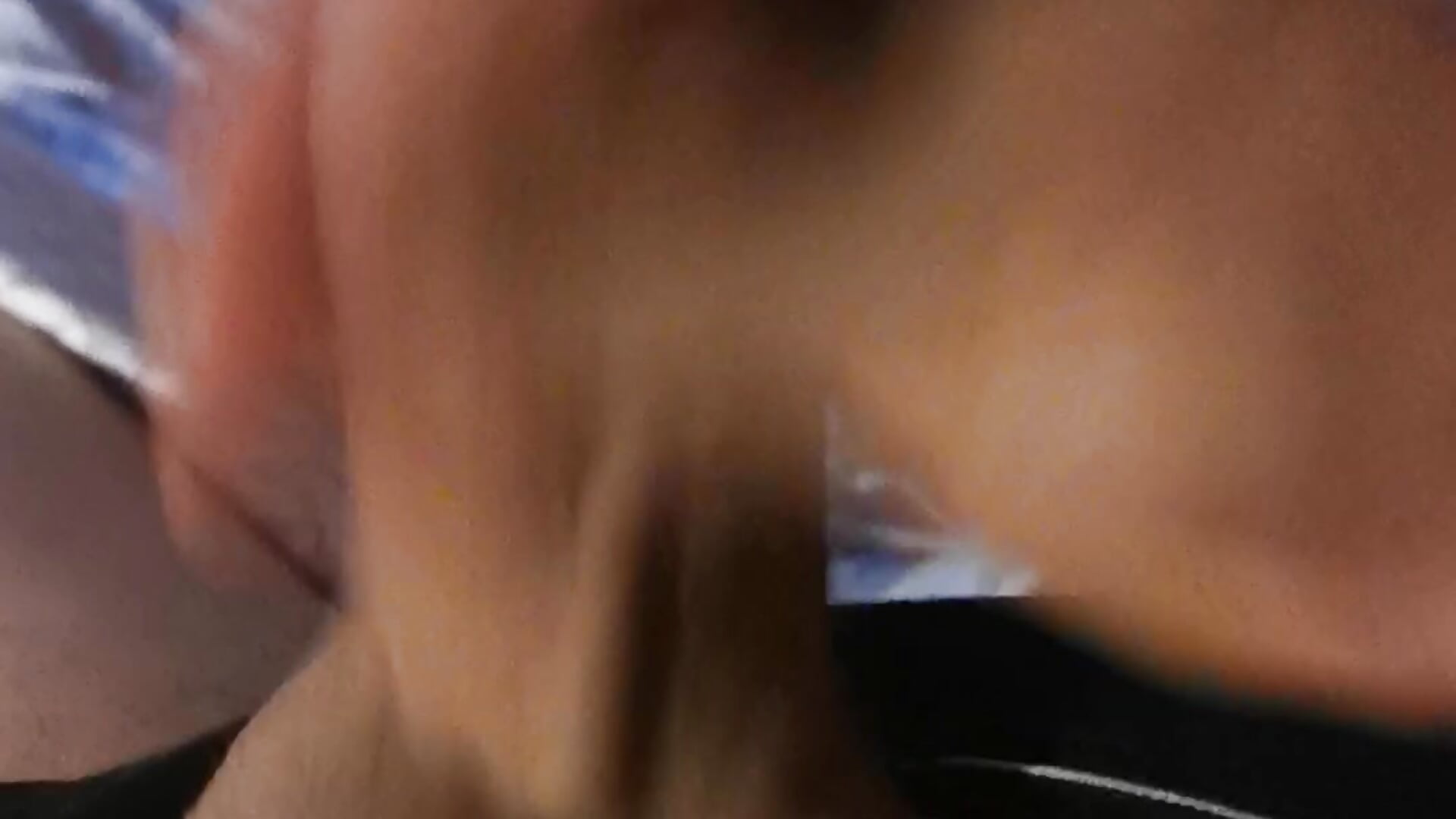 Quick masturbation in the morning - video by Christophes77 cam model