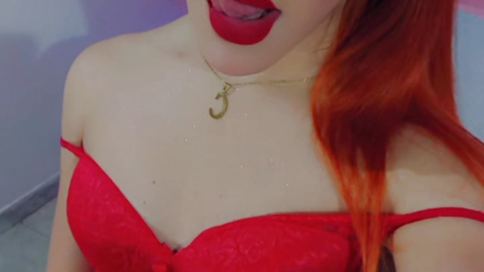 ♥ Sexy Red ♥ - فيديو من Candy_Candy__ موديل الكام