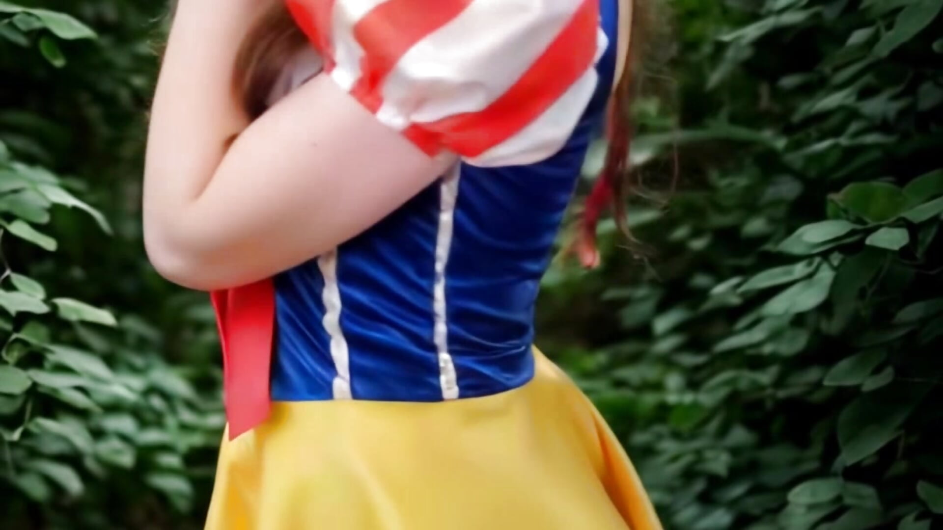 blanche neïge et ces 7 godes 🍆🍆－カメラキャストのSweetJulia28の動画