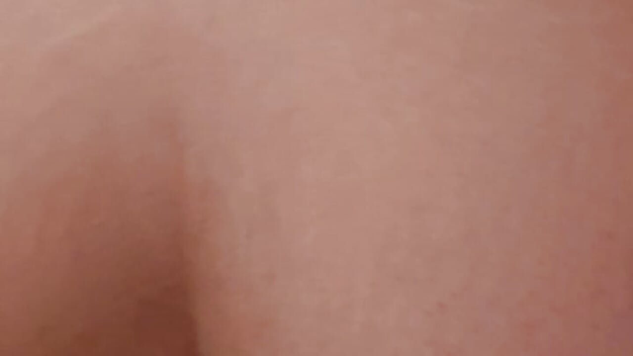 Un facesitting en POV－カメラキャストのSweetJulia28の動画