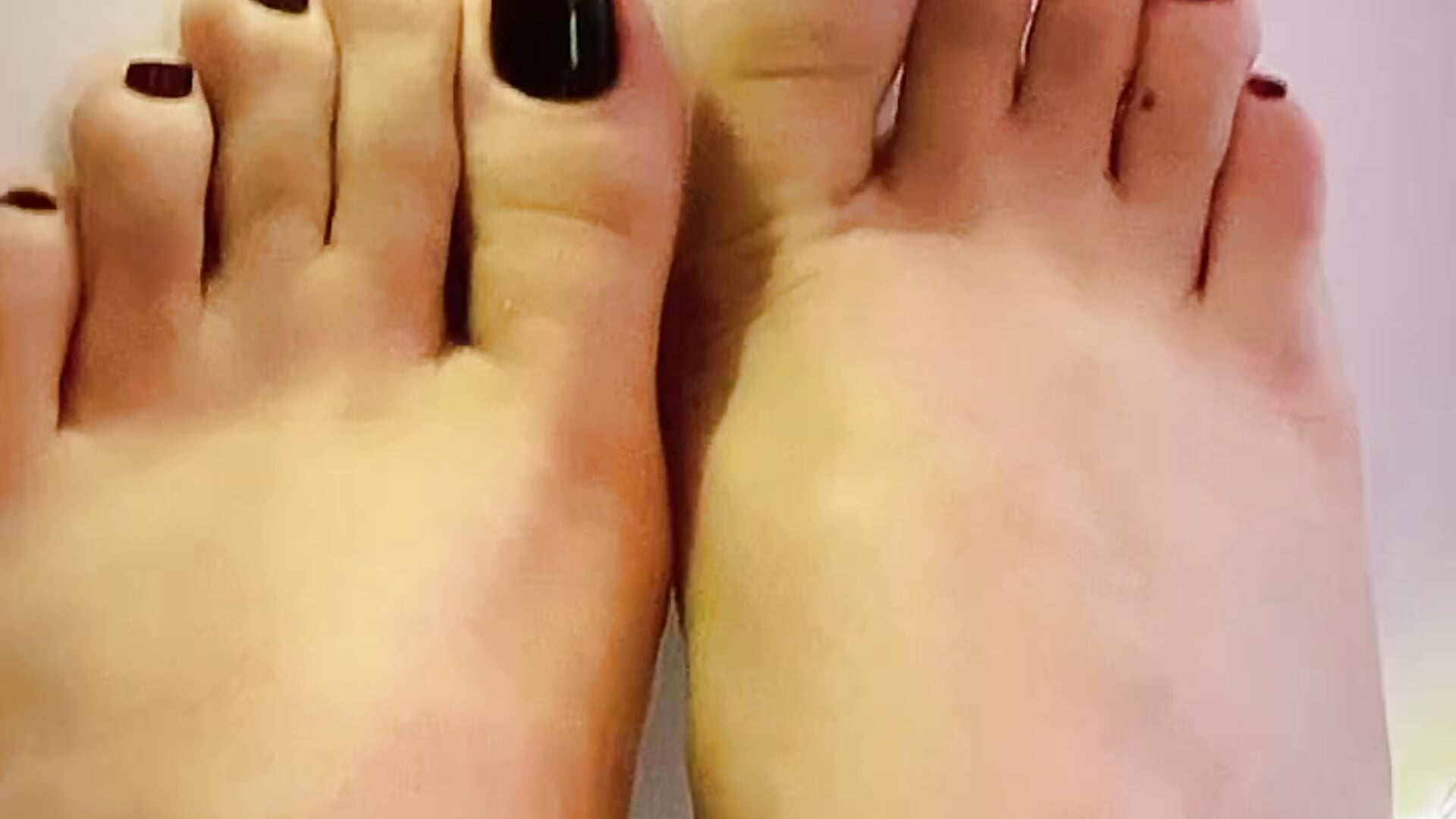 MY CUTE FEET
