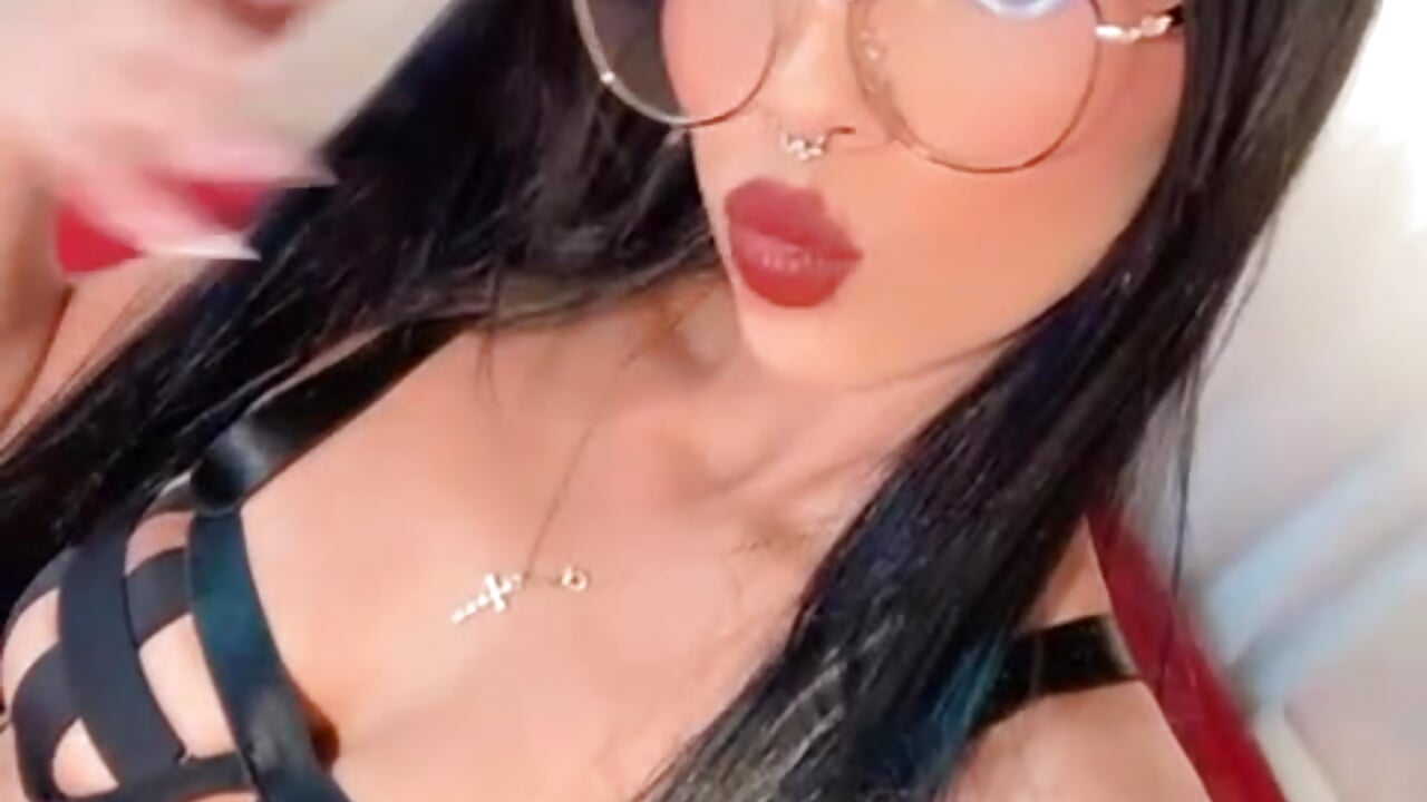 ♥💋 - video by Alleanys_Cristal cam model