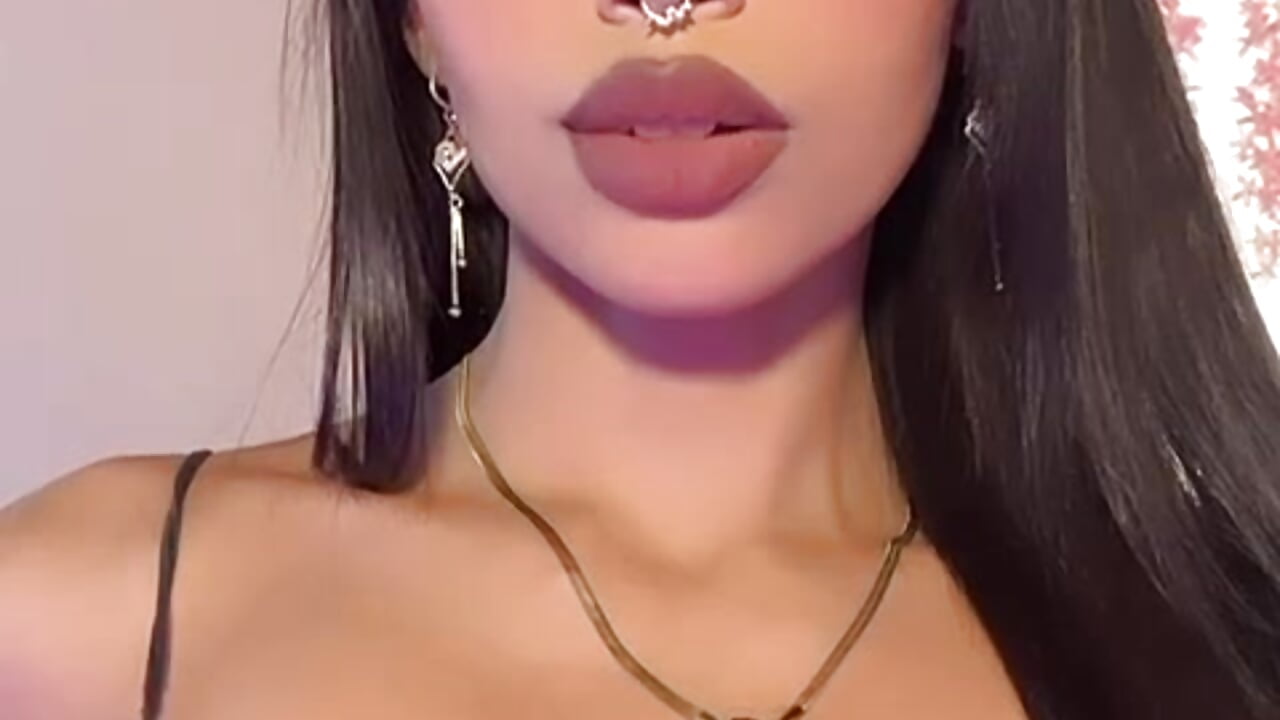 Come here dear♡ - video by Alleanys_Cristal cam model