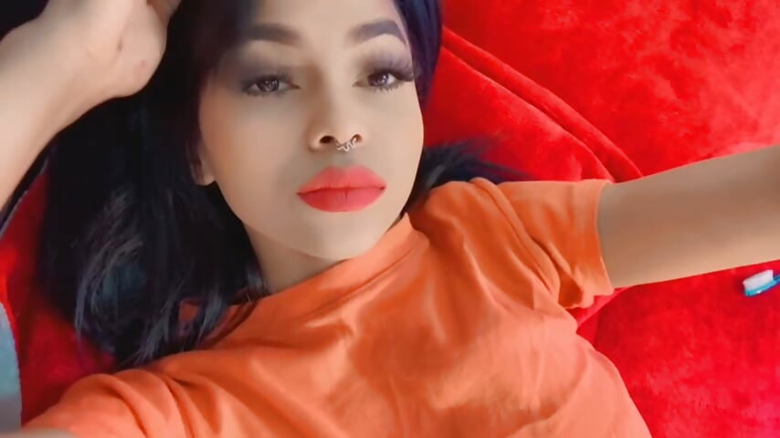 hey ♥ - video by Alleanys_Cristal cam model