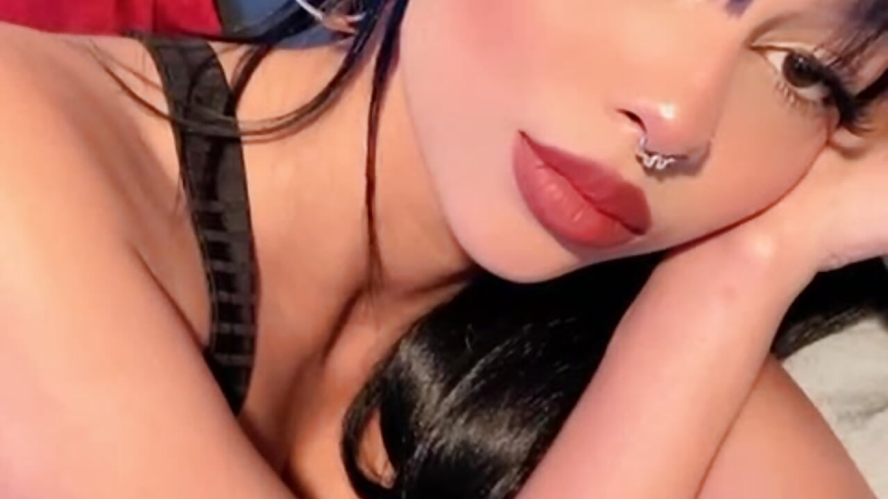 You Like Me? ♥ - video by Alleanys_Cristal cam model