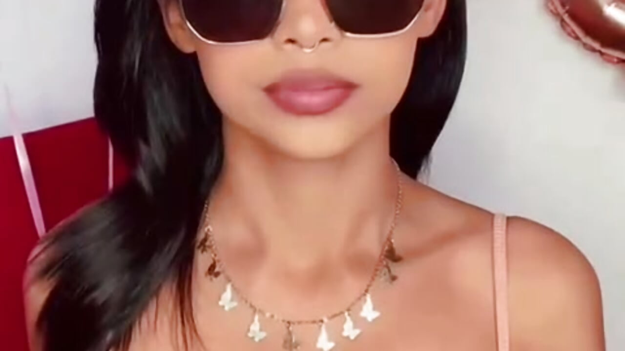 Happy BirthDay To Me ♥ - video by Alleanys_Cristal cam model