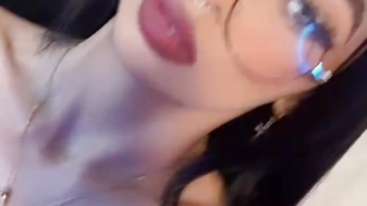 💕❤🥰 - video by Alleanys_Cristal cam model