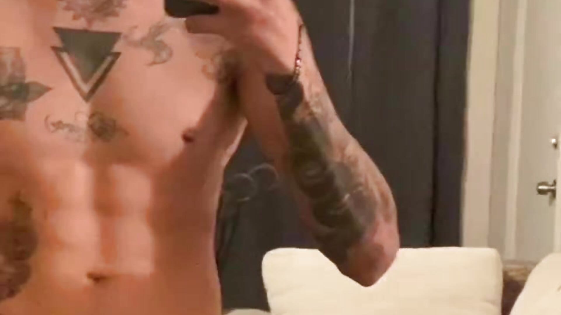 87f639af3ac62c906c85c5dbcfedca8e - video by Chakalsacaputas22