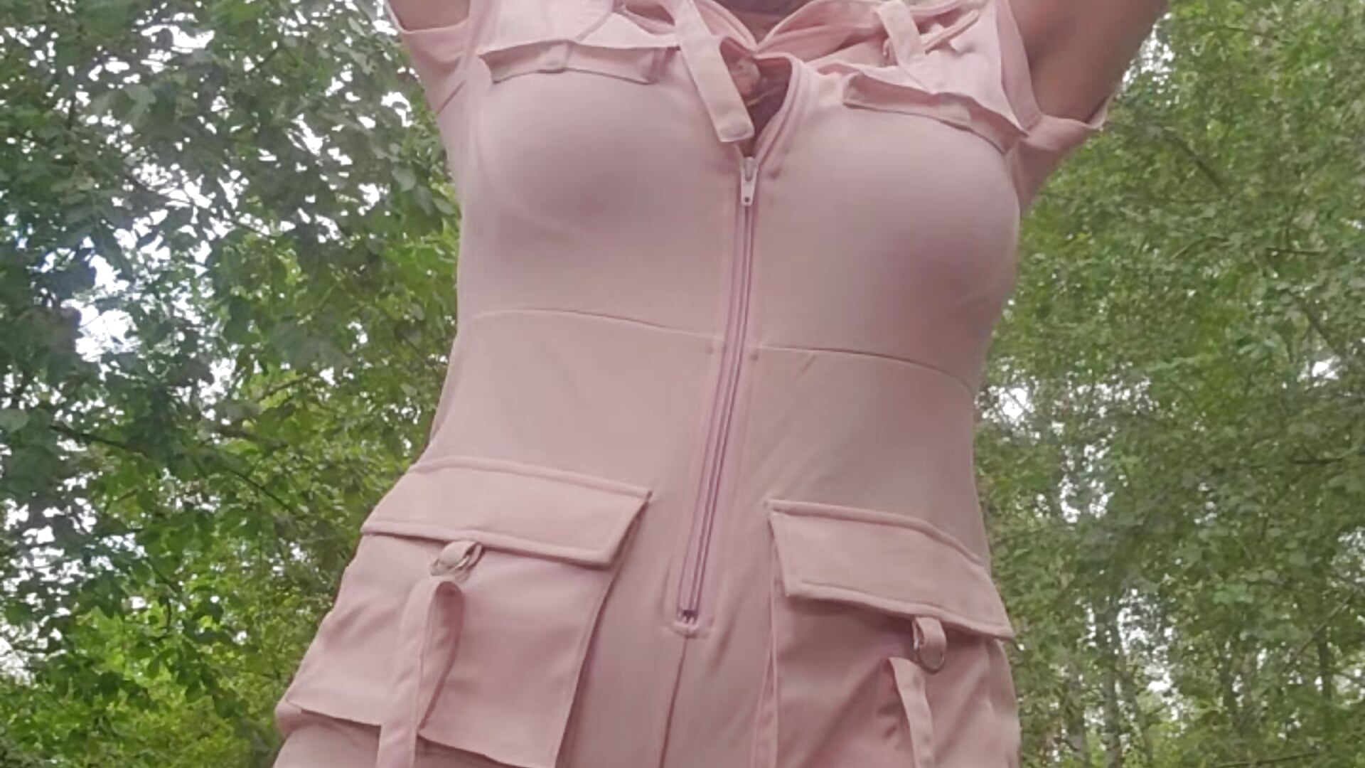 Outdoor Strip mit Wixxanleitung DirtyTalk und Fingern - video by Jeanny_InkGirl cam model