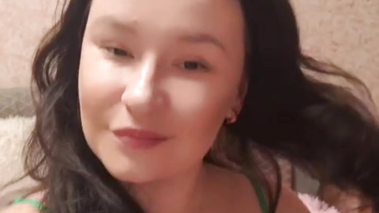 me - video by AlexaLexie cam model