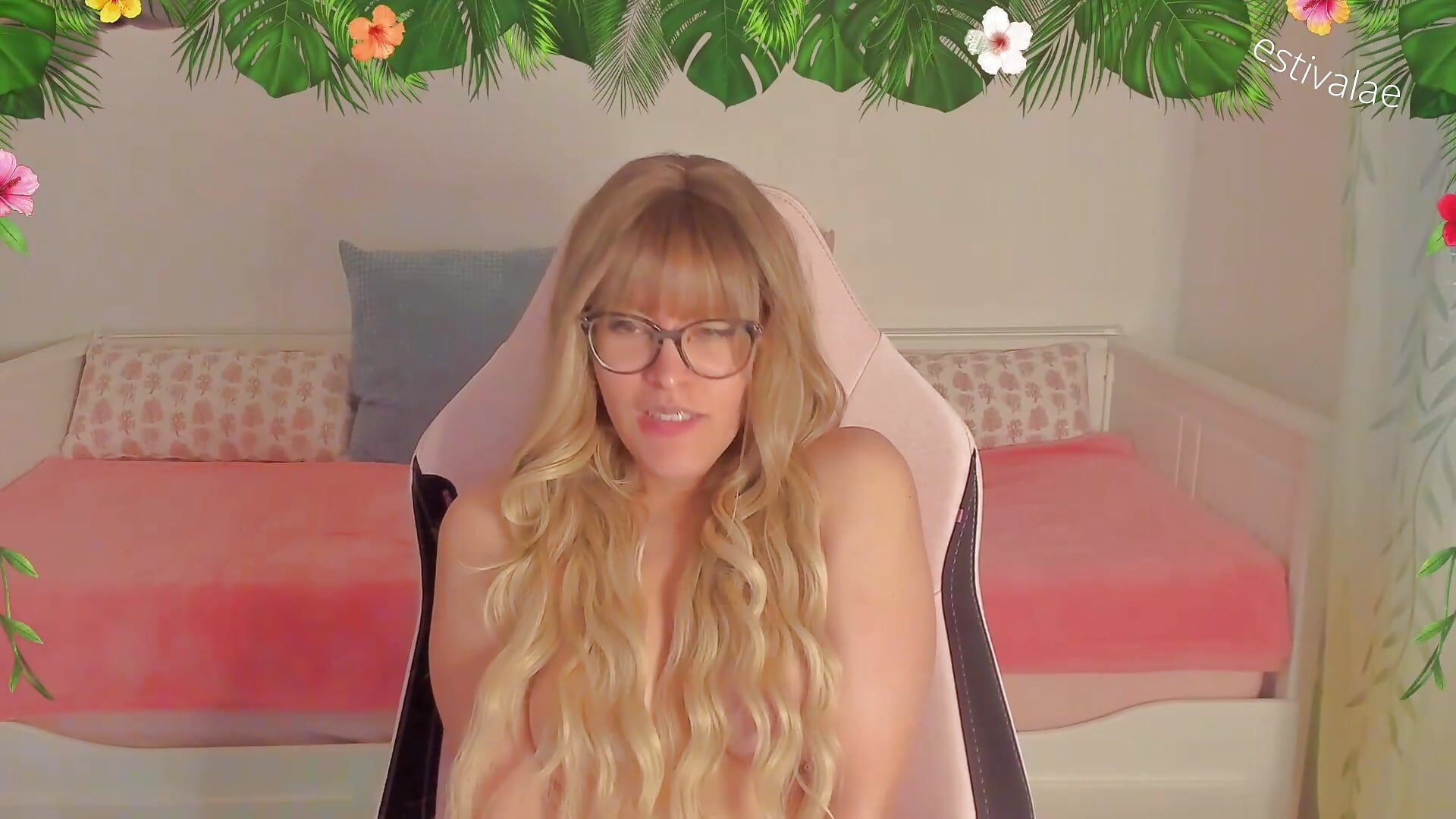 JE ME VIBRE ET TE REGARDE - video by estivalae cam model