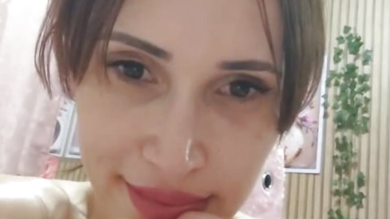 Para voce q quer diminuir minha autoestima - video by Irresistible24 cam model