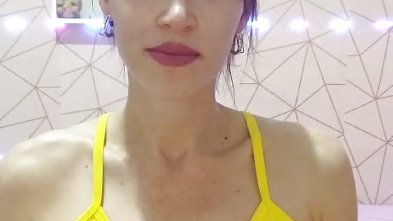 Eu fim de mes😢 - video by Irresistible24 cam model