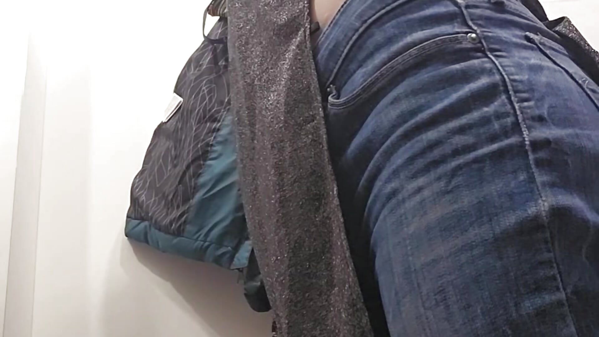 SPY PUBLIC DRESSINGROOM+LITTLIW PUBLIC DILDO FUCK+LITTLE CLOSE SEXY SQUIRT