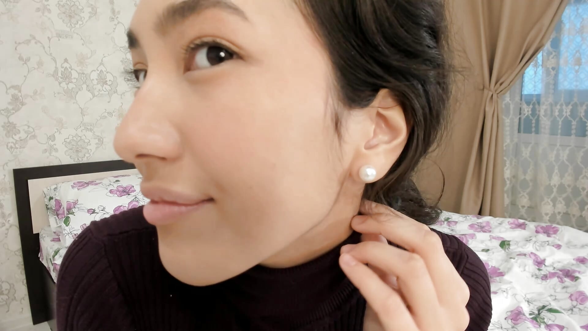 My beautiful earrings and neck