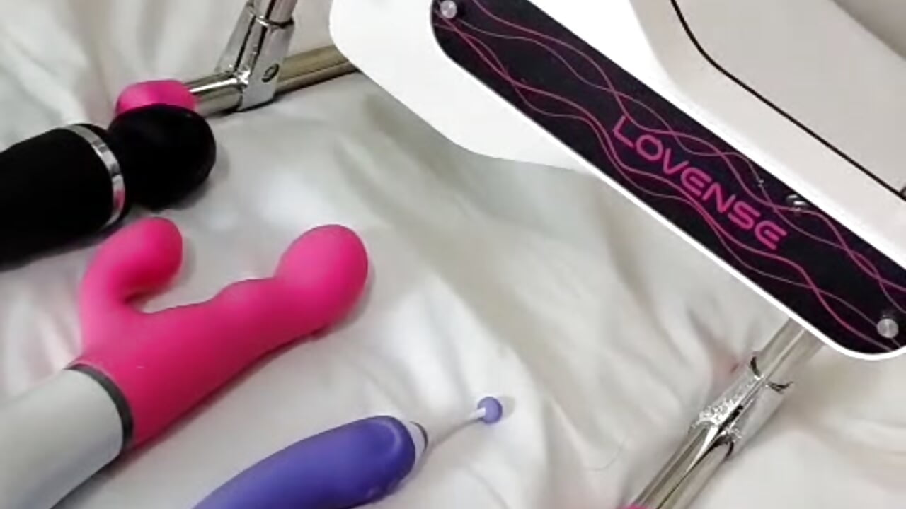 My LOVENSE colection 🩷🤍⚡ - video by eva_rosse69 cam model