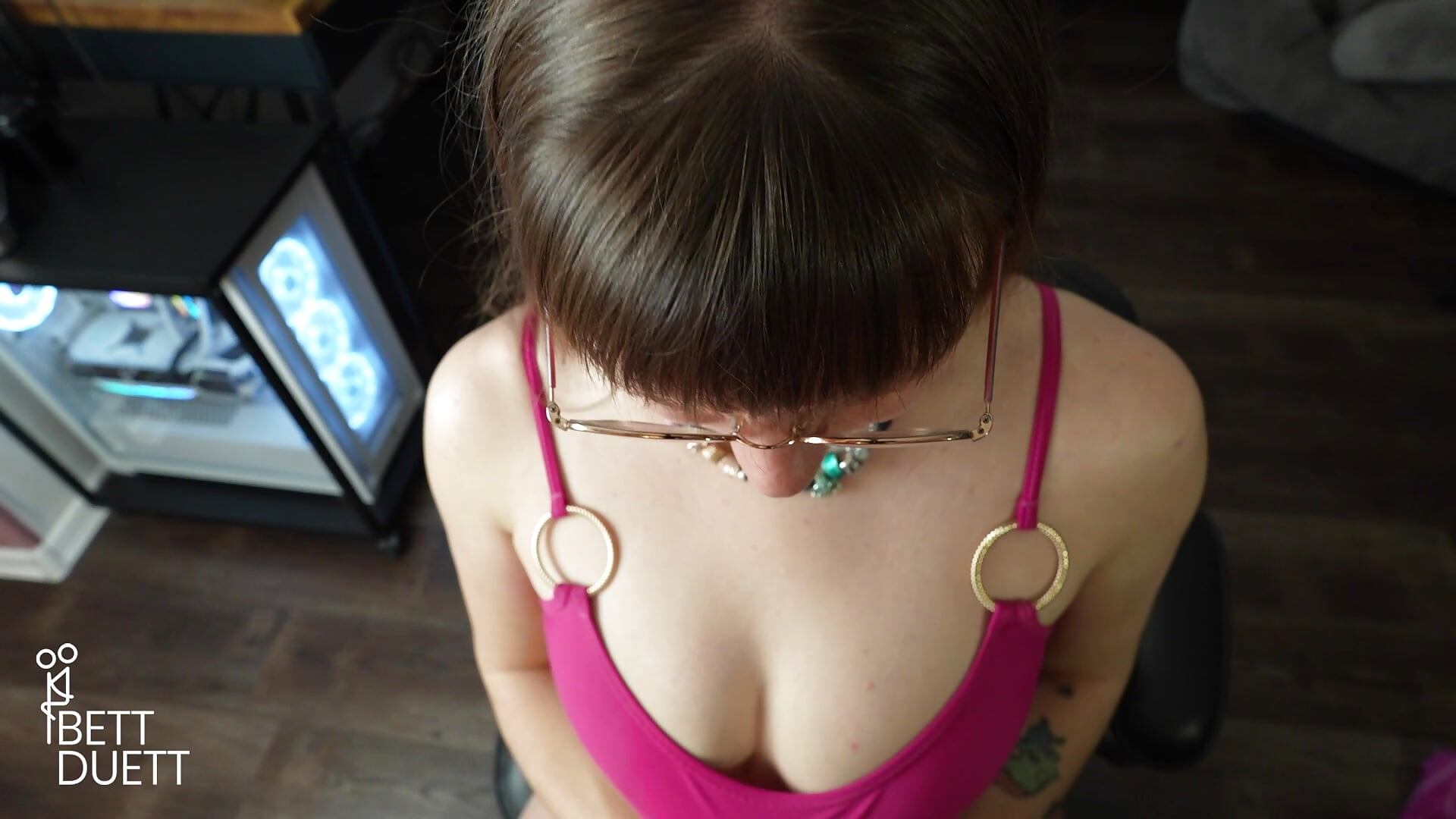 First pregnancy tits fuck !! - vídeo de la modelo de cam BettDuett