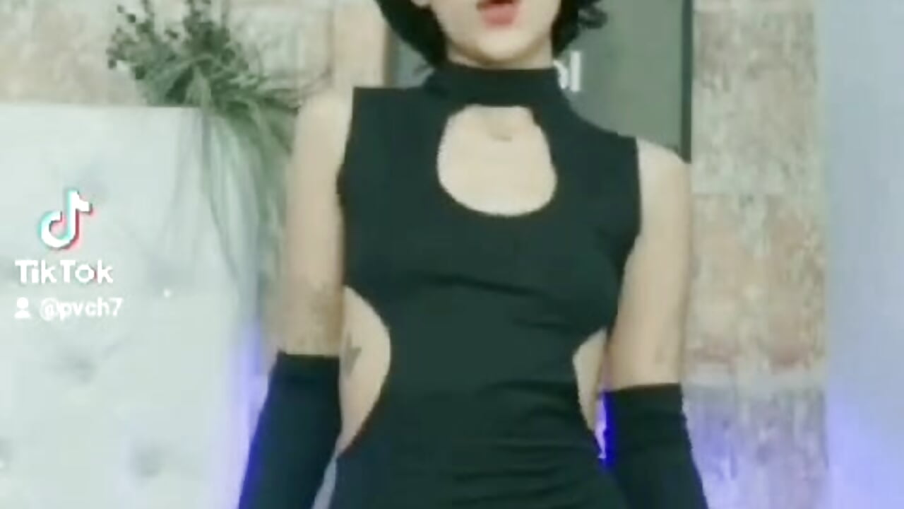 WhatsApp Video 2023-10-17 at 5,53,28 PM (1) - vidéo de Mei_Mei__