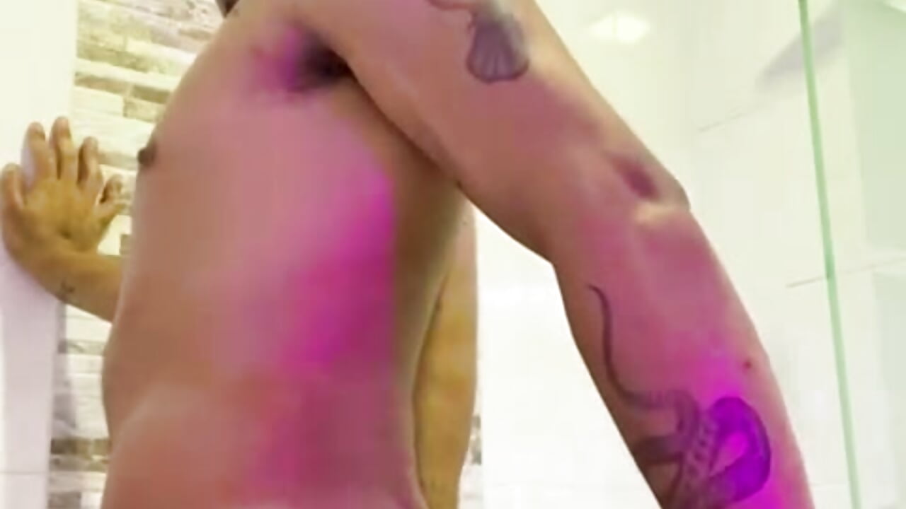 worship my big ass– JuanCamiilo_66 kameramodell videója