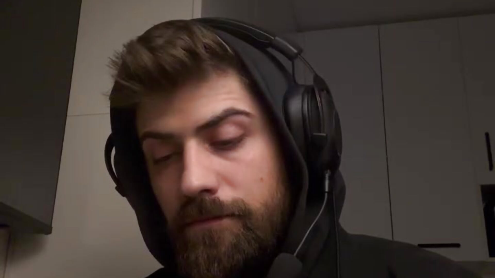 fast - video av ArtMosphere cam model