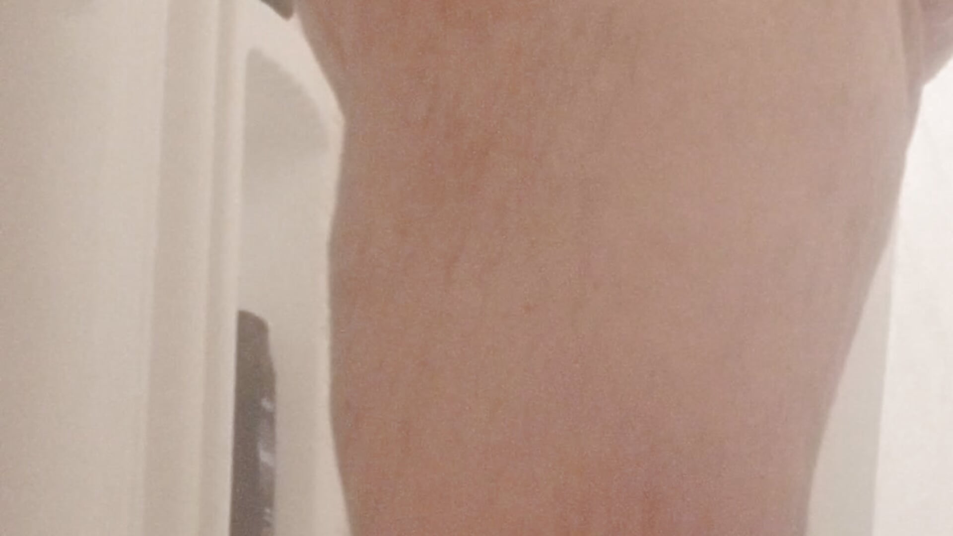 Douche avec love spouse seul vue que pas de fan club / shower whith love spouse alone no fan club - video by caressonnous cam model