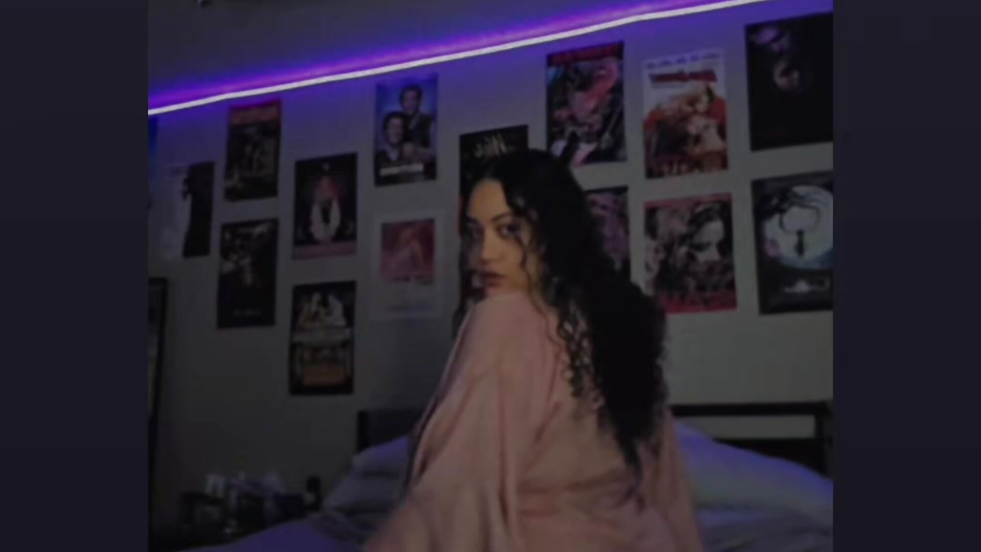 BBW lapdance chronicles - honeeyyy_pot adlı kamera modelinin videosu