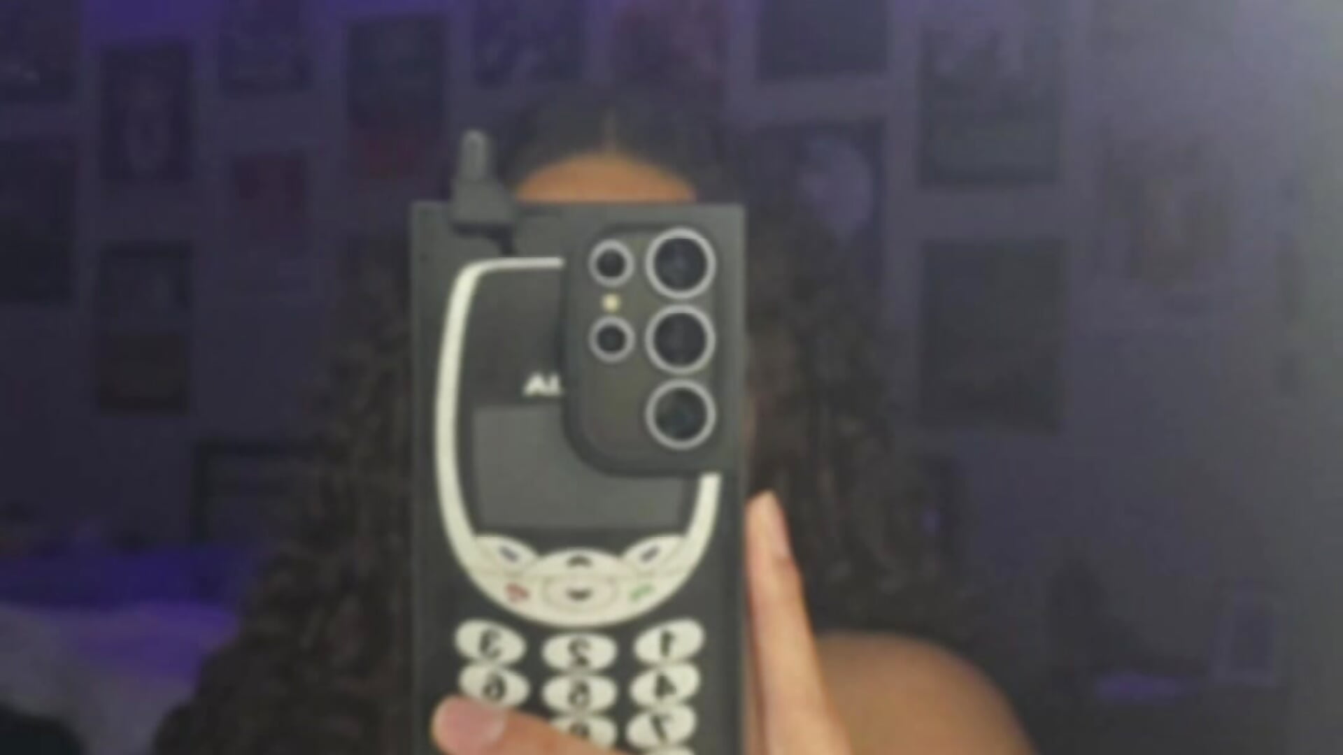 💸 - vidéo du modèle de showcams honeeyyy_pot