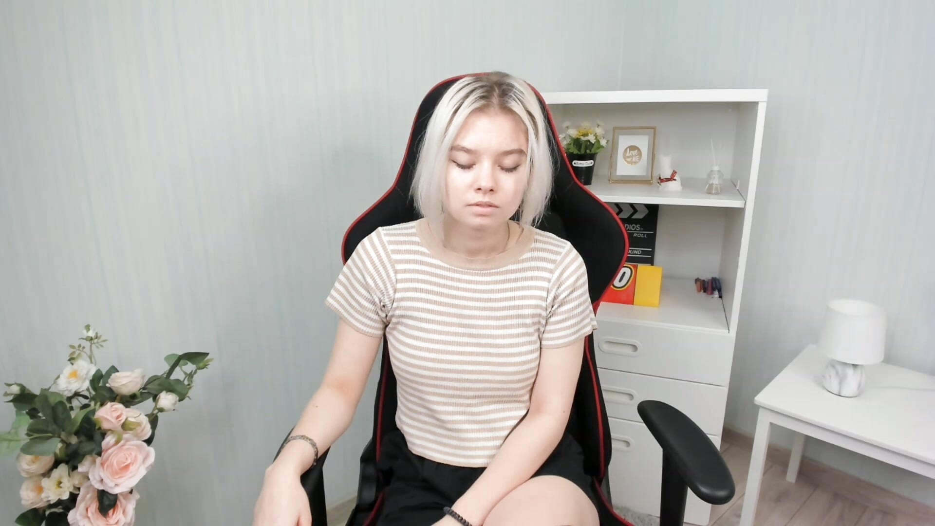 2023-11-08 21-06-42 - video by KettaStrong cam model