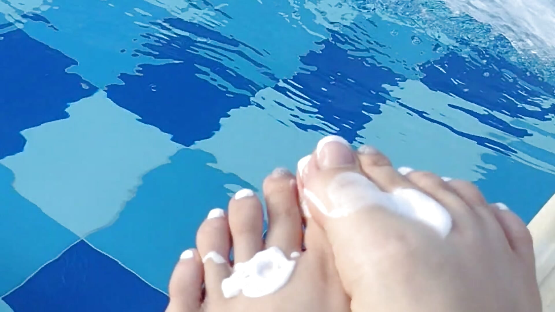 My beautiful feet - video by kamila_lopez cam model