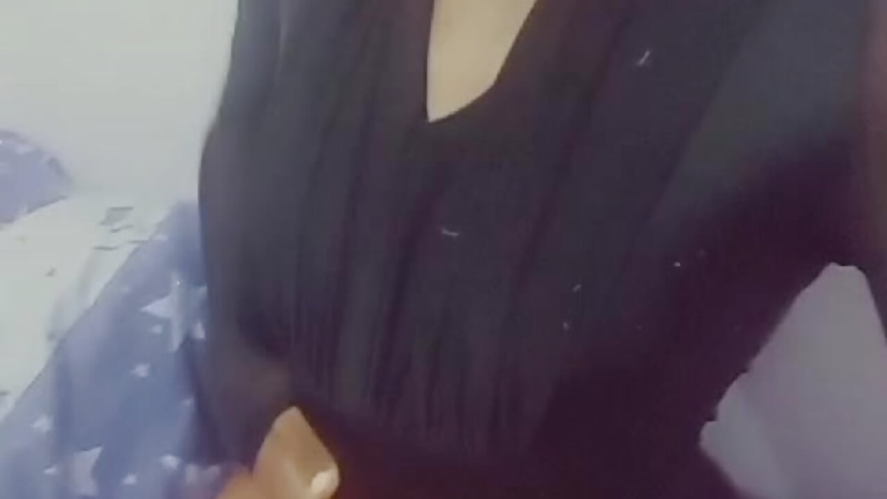 VID-20231129-WA0001 - vidéo du modèle de showcams Cute_spicey2