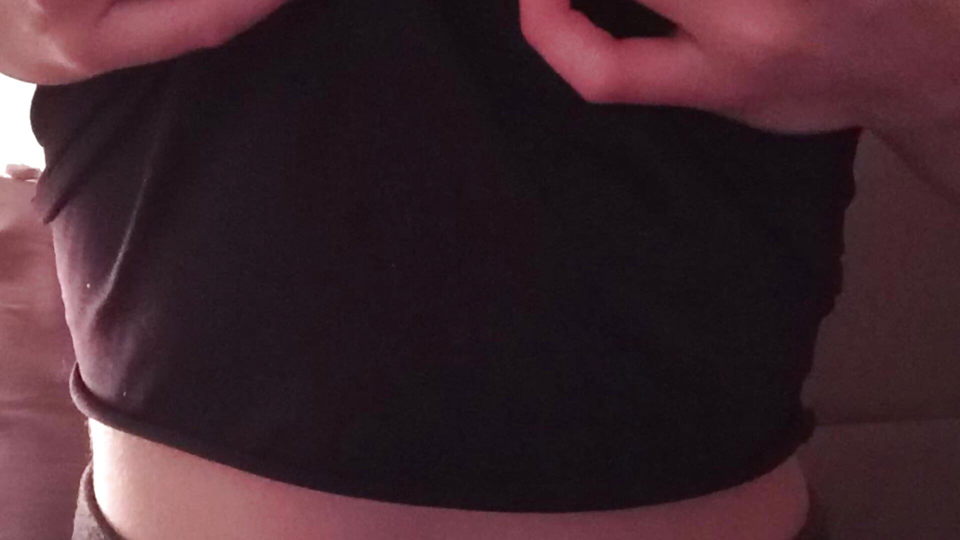 Getting naked and playing－カメラキャストのmarizafoxyの動画