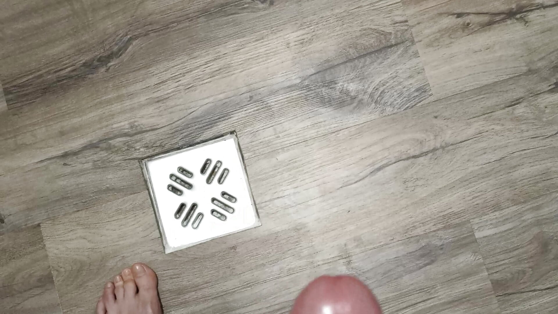 Elélvezés sperma - video by Vadisten cam model