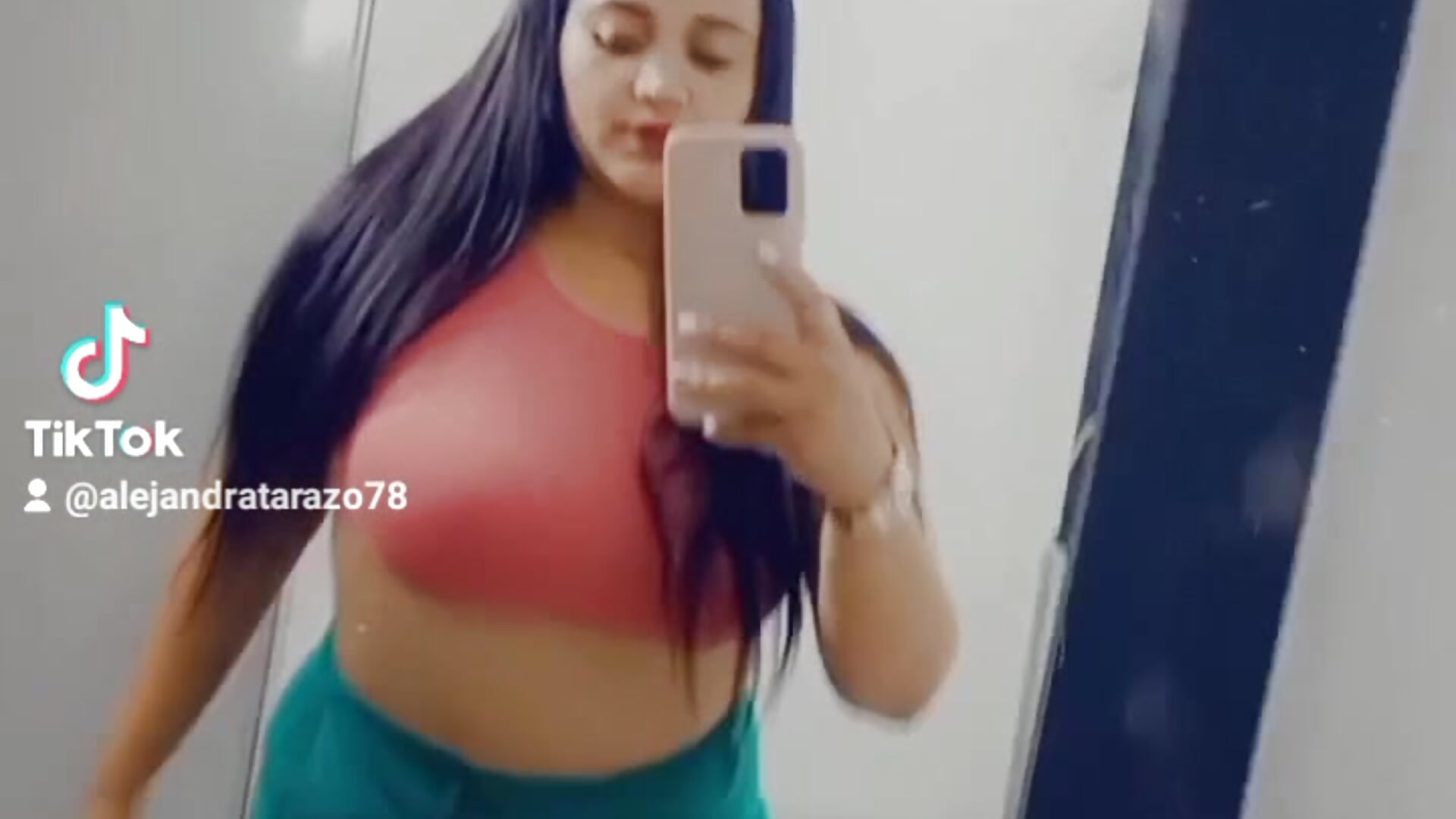 and created an angel ❤️🖤 - βίντεο μοντέλου melody-tarly