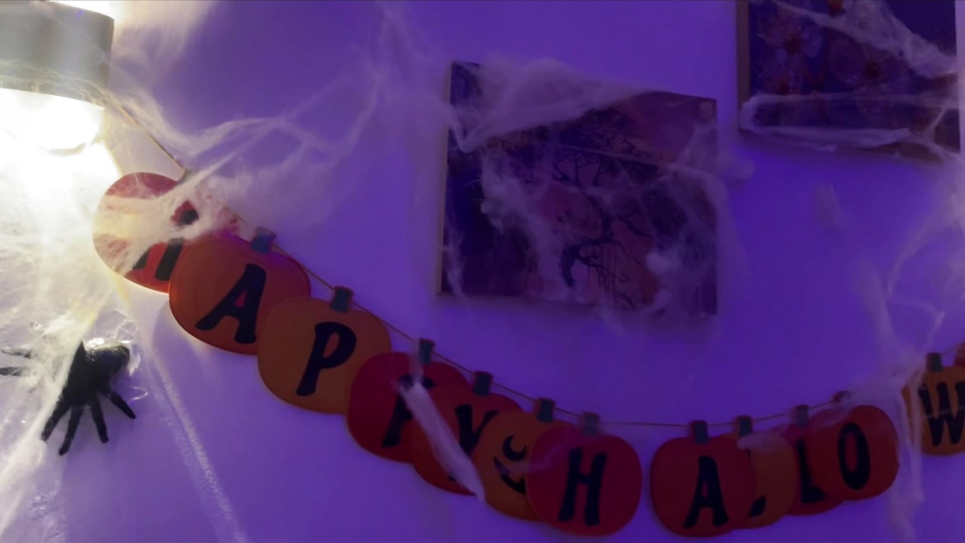 Hallooween - video by LunaGil1 cam model