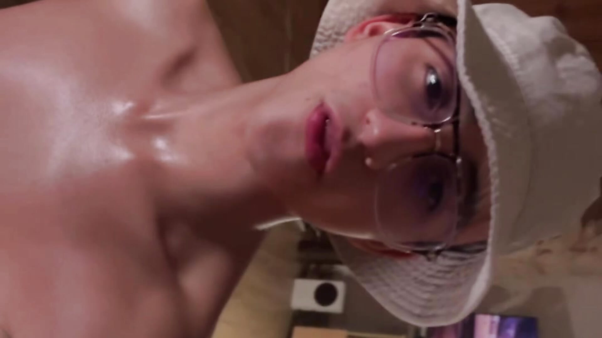 Summer time - video di Mr_evan1 modella di cam