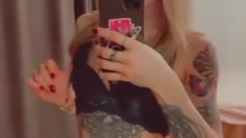 My green lingerie - video by juicyshow_ cam model