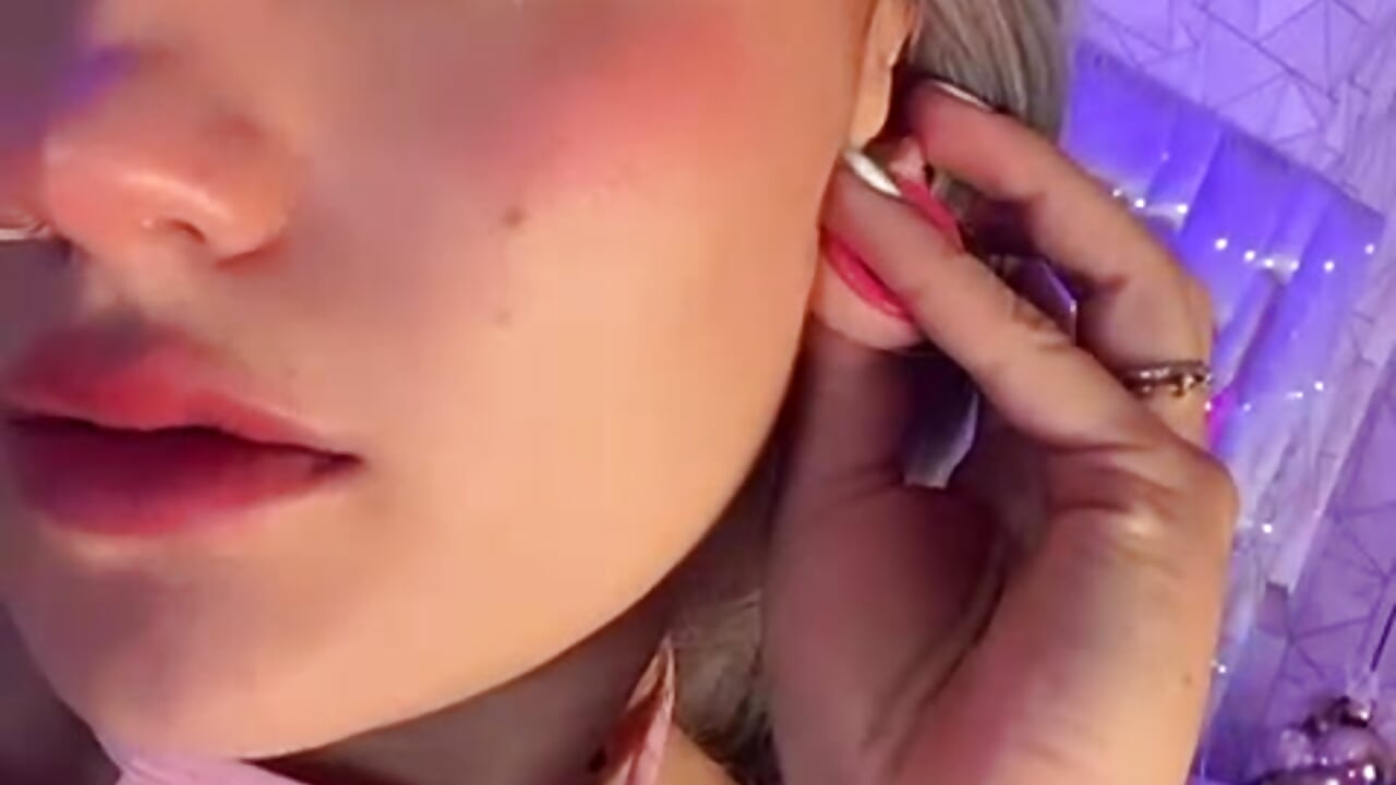 My sensual pircings - video by Broklinwhite_ cam model