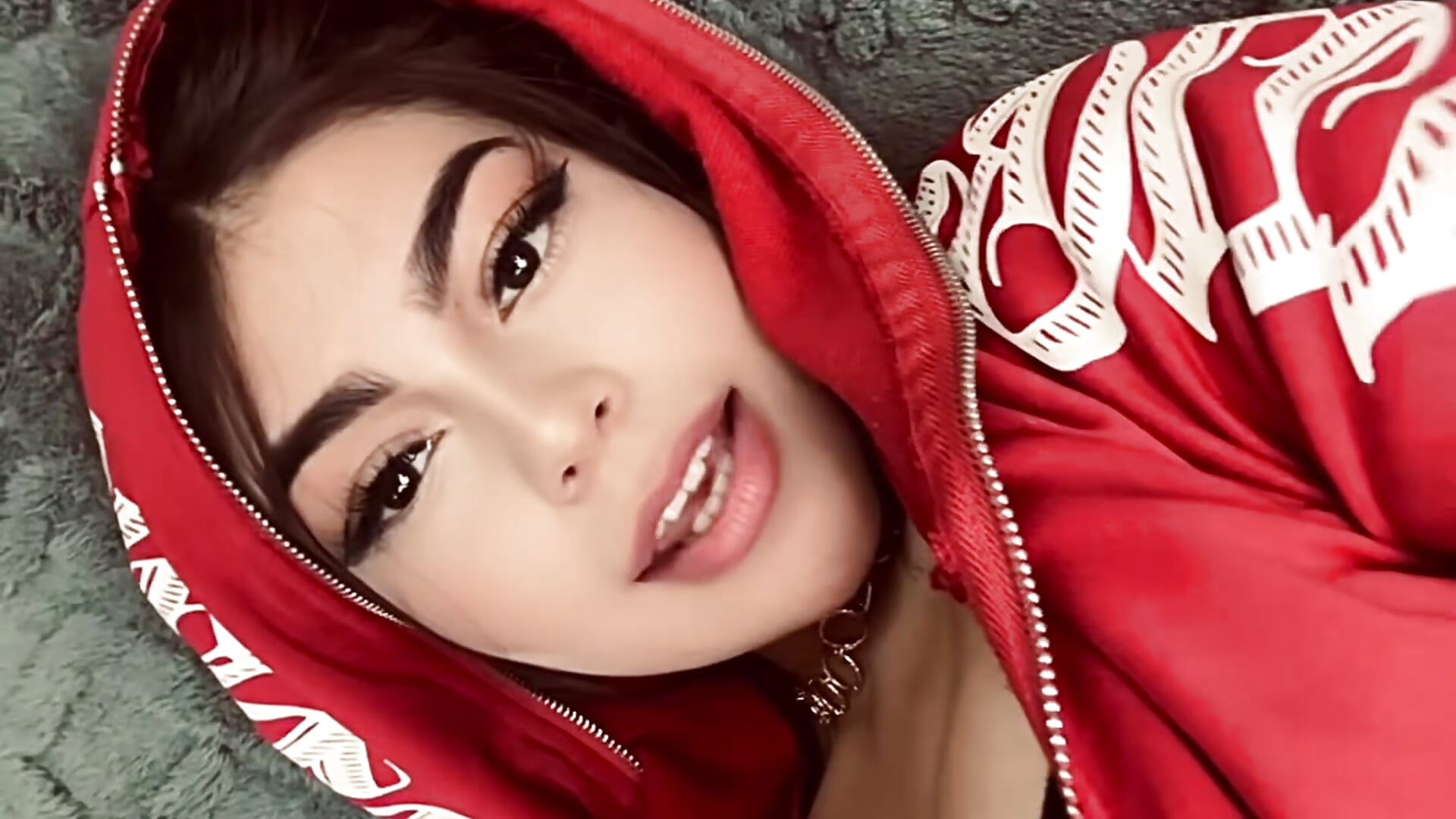 Naughty face 🙈 - video by CHERRYY_BOMB_ cam model