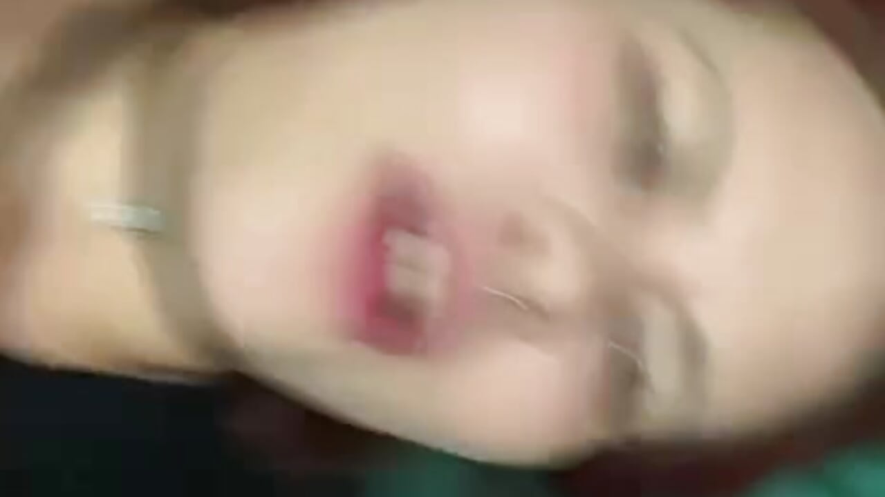 pampering - video by Pinkycloud cam model