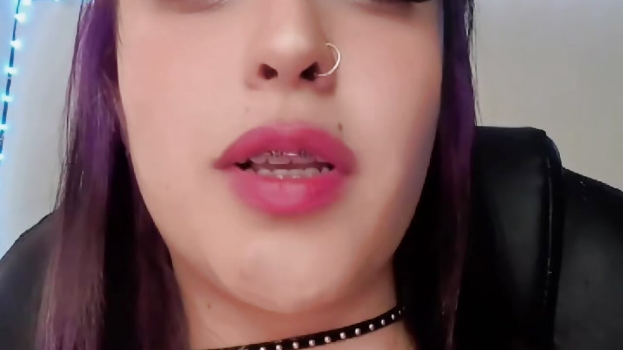 Holi – video od webkamerové modelky AmberGoddess_