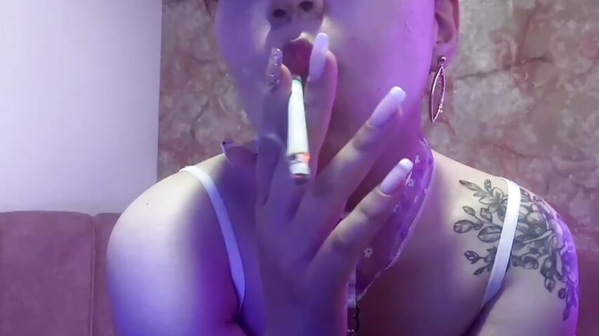#Smoke - video by Sofia_evans_a cam model