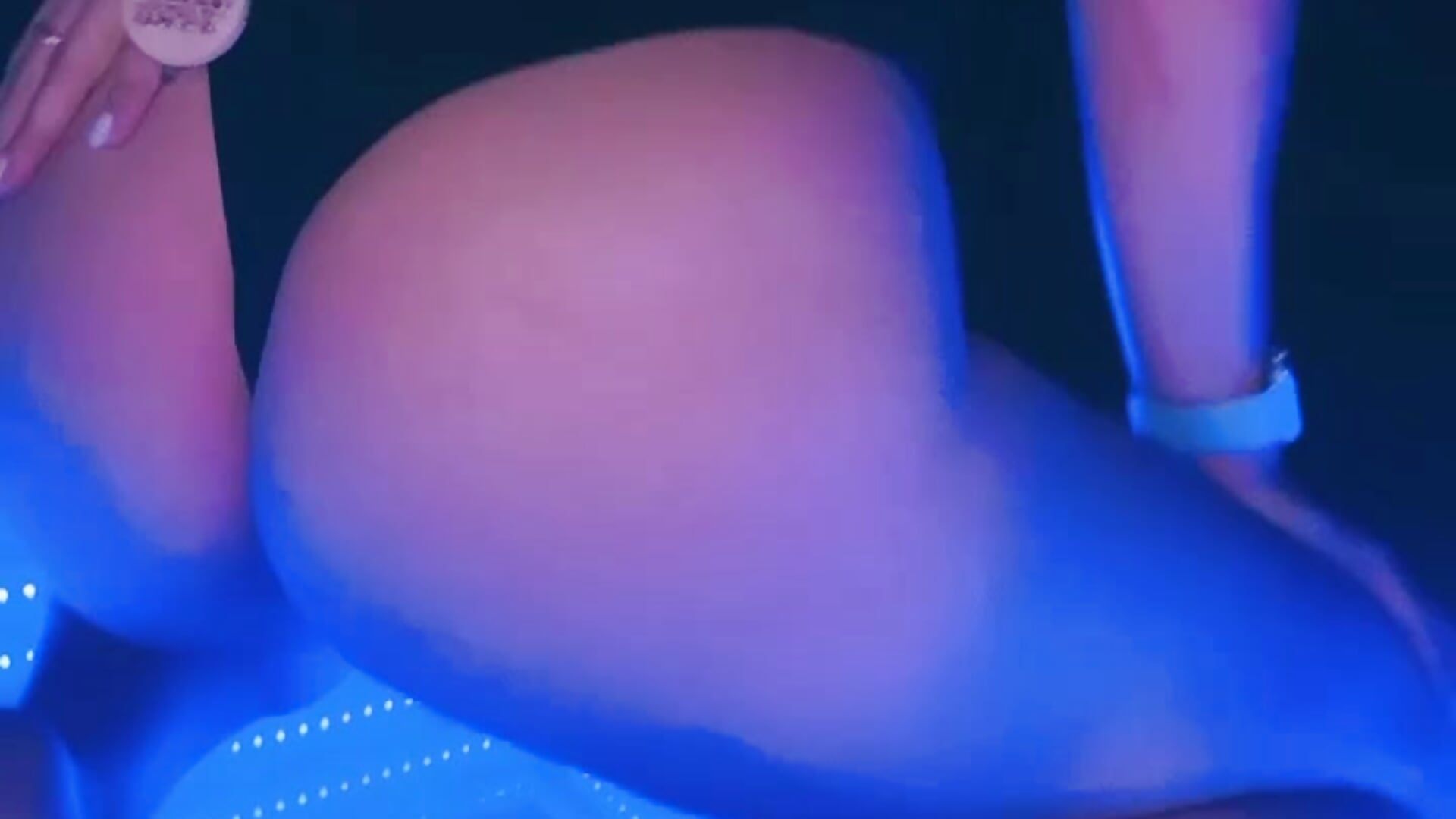 SUCH A SEXY ASS - video by jenna_sommers cam model