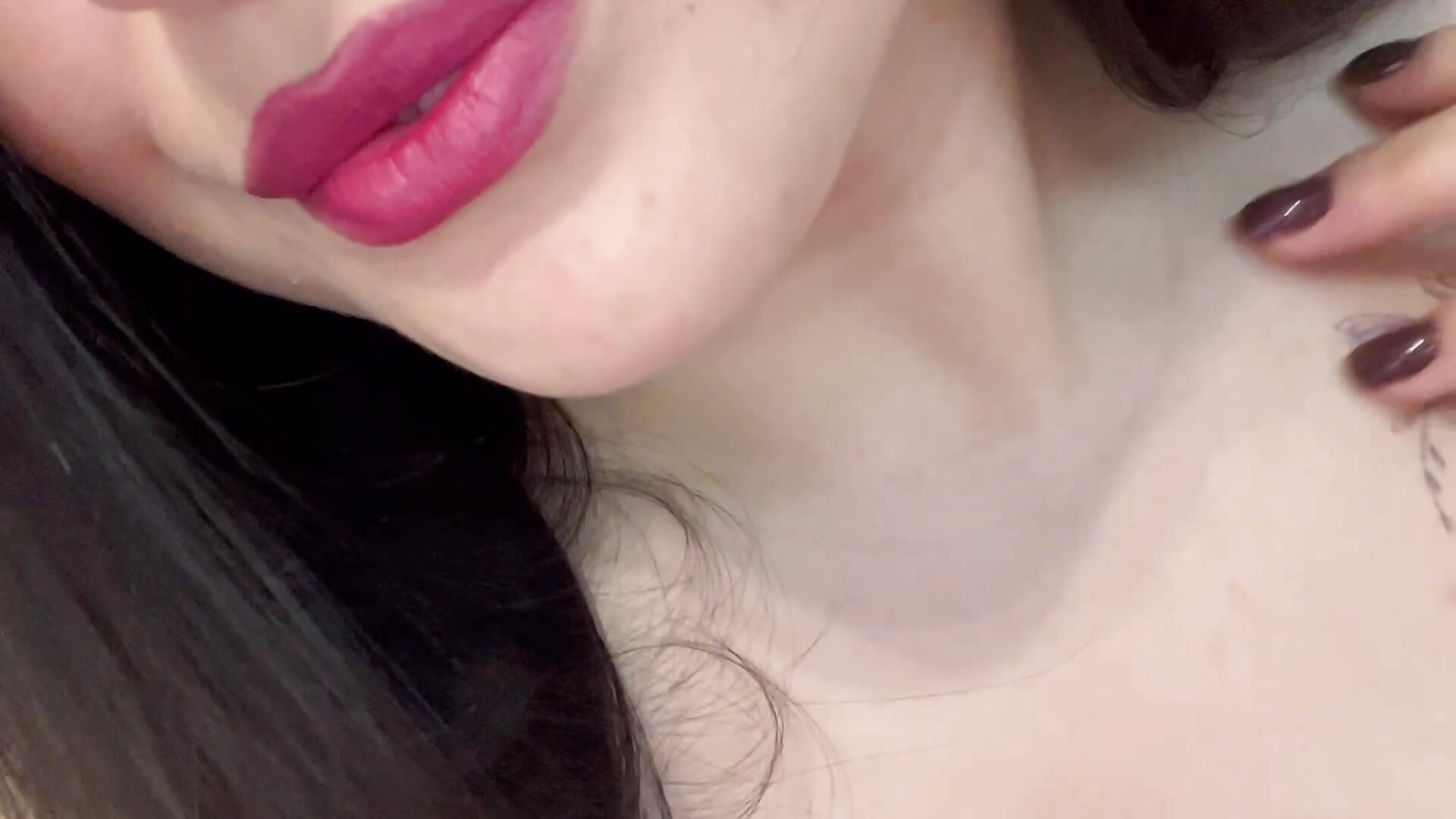 Hello hello 👋 - video by jenna_sommers cam model